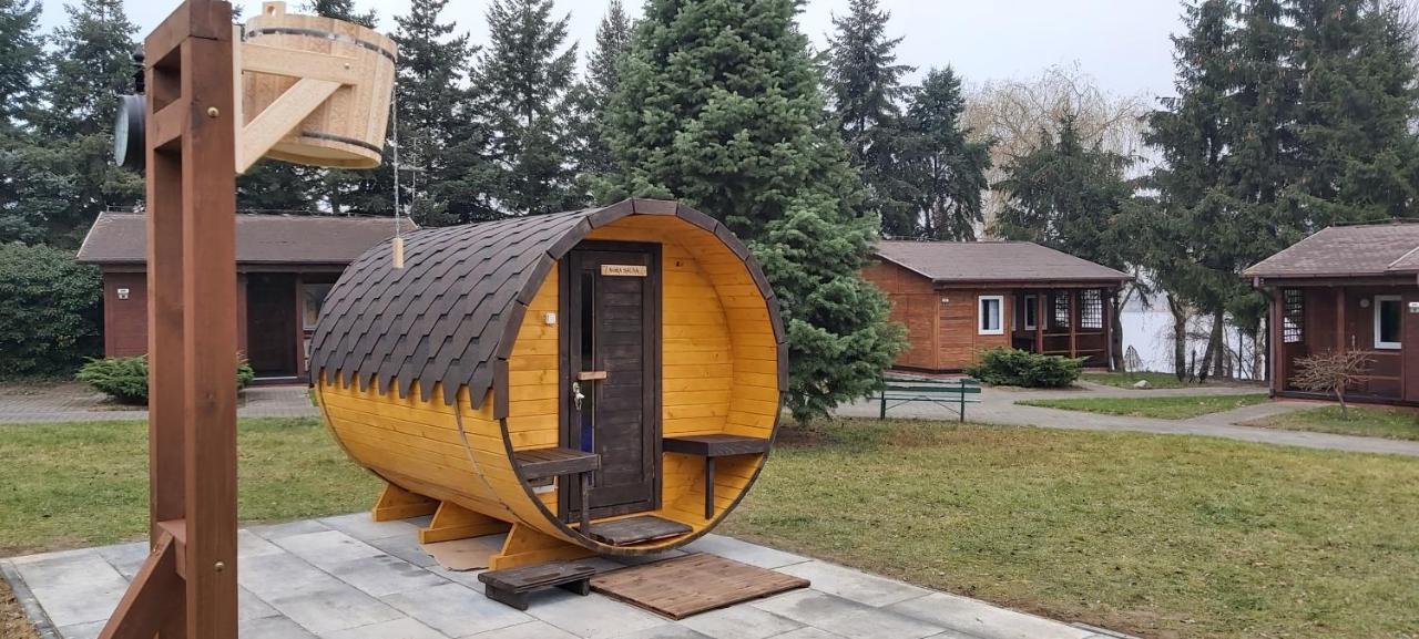 Ab Domki Caloroczne Nad Jeziorem Stęszew Exteriör bild