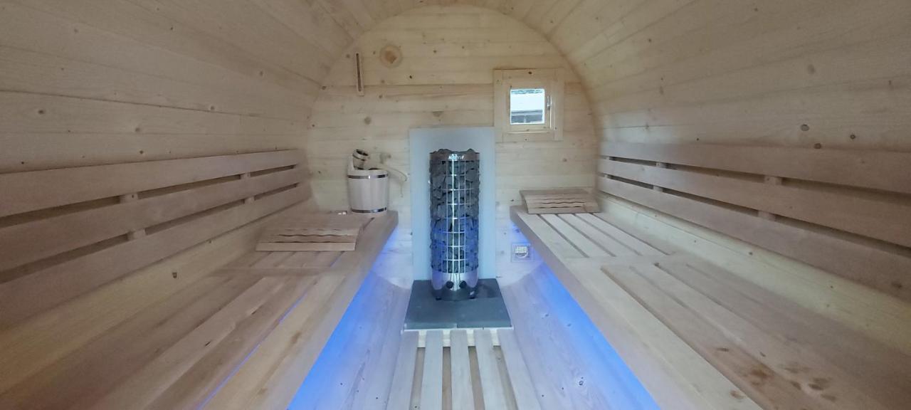 Ab Domki Caloroczne Nad Jeziorem Stęszew Exteriör bild