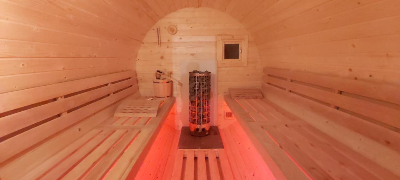 Ab Domki Caloroczne Nad Jeziorem Stęszew Exteriör bild