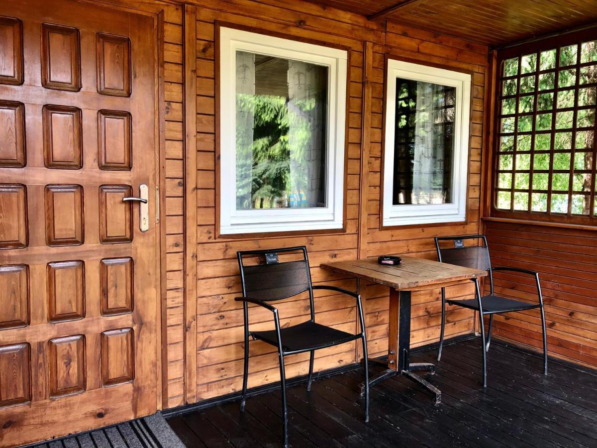 Ab Domki Caloroczne Nad Jeziorem Stęszew Exteriör bild